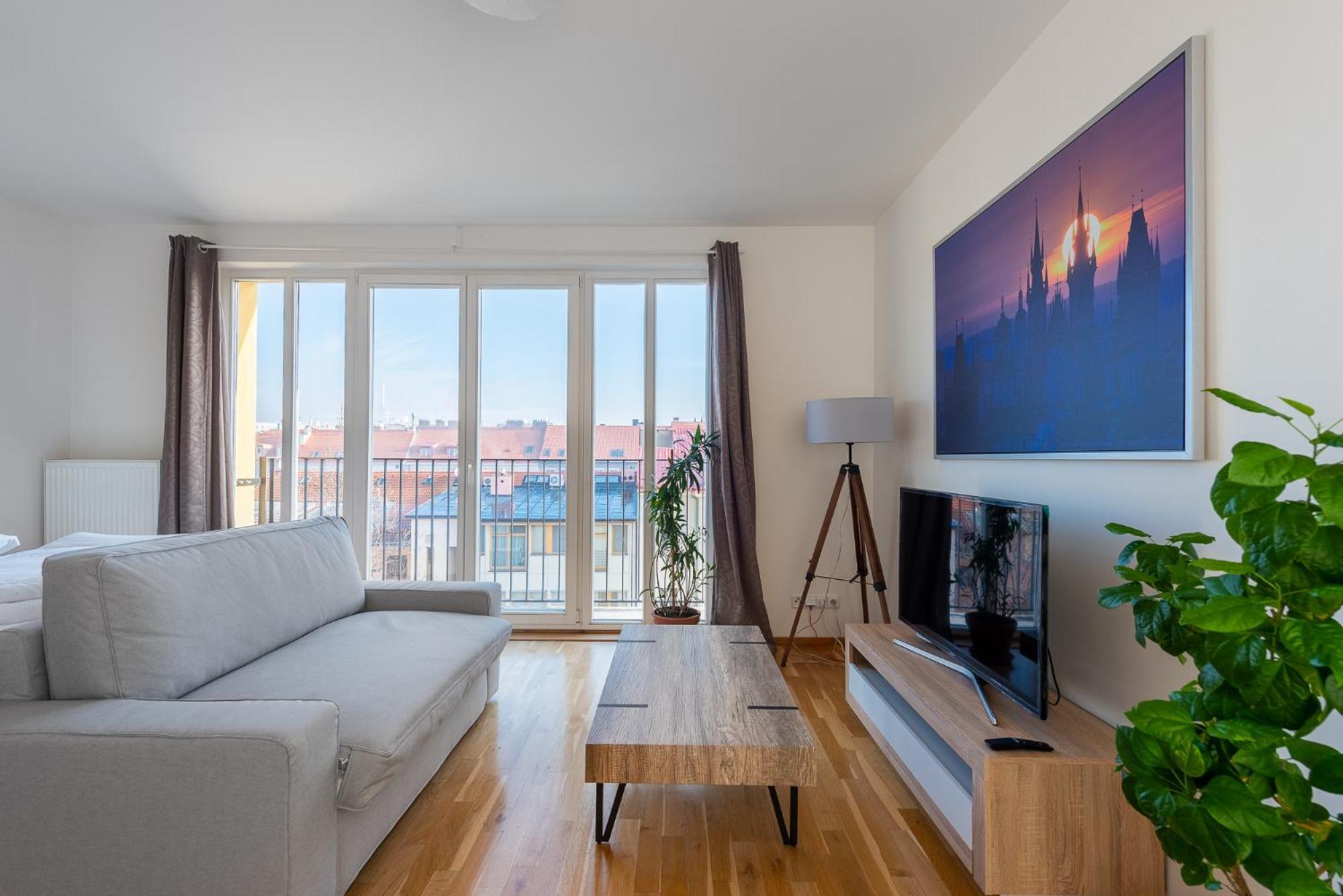 Sunny Safron Apartment براغ المظهر الخارجي الصورة