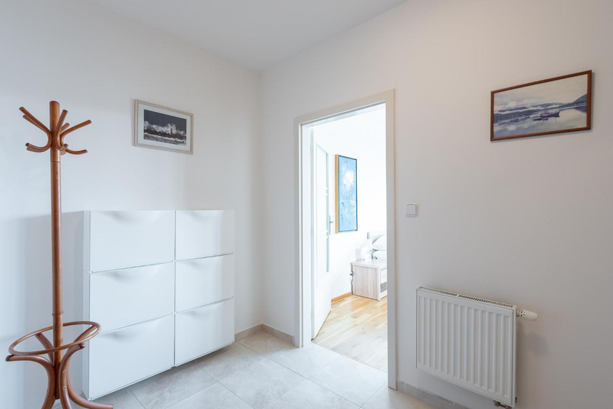 Sunny Safron Apartment براغ المظهر الخارجي الصورة
