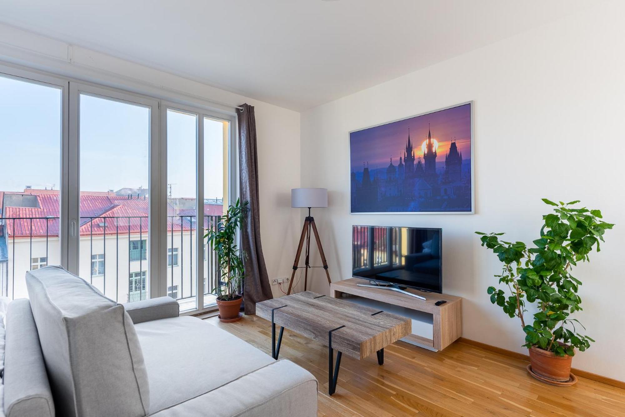 Sunny Safron Apartment براغ المظهر الخارجي الصورة